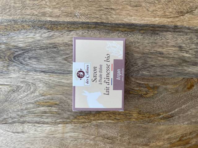 Savon solide au lait d